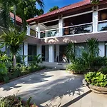 Villa Mojo Seminyak Bali